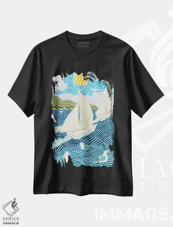 تیشرت مشکی طرح دار قایق های بادبانی و مرغ های دریایی، هنر فاخر معاصر اثر خاویر اورتاس | فروشگاه ایماژ