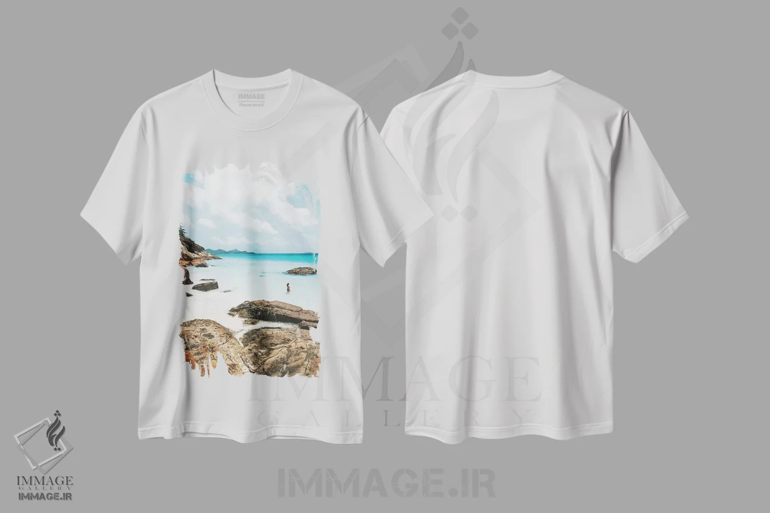 تیشرت سفید طرح دار دختر با بیکینی در اقیانوس، مدیوم اثر جیمز وودیکا | immage.ir