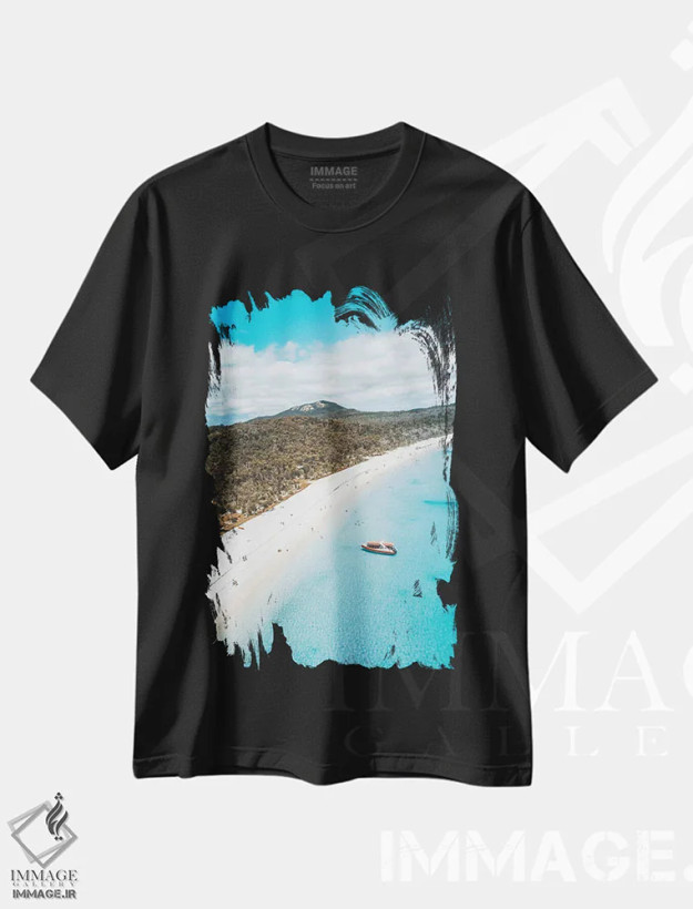 تیشرت مشکی طرح دار نمای هوایی ساحل جزیره با آب آبی و شن سفید، مدیوم اثر جیمز وودیکا | فروشگاه ایماژ