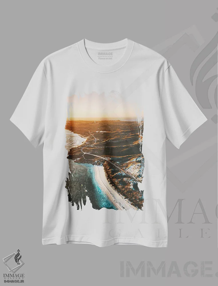 تیشرت سفید طرح دار نمای هوایی خط ساحلی جزیره راتنست در غروب، مدیوم اثر جیمز وودیکا | فروشگاه ایماژ