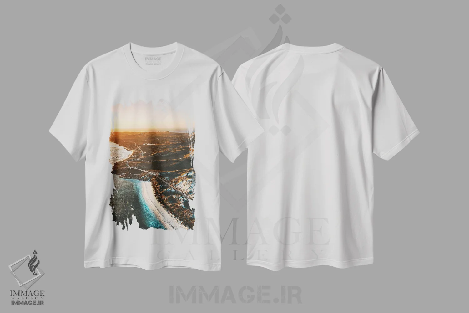 تیشرت سفید طرح دار نمای هوایی خط ساحلی جزیره راتنست در غروب، مدیوم اثر جیمز وودیکا | فروشگاه ایماژ