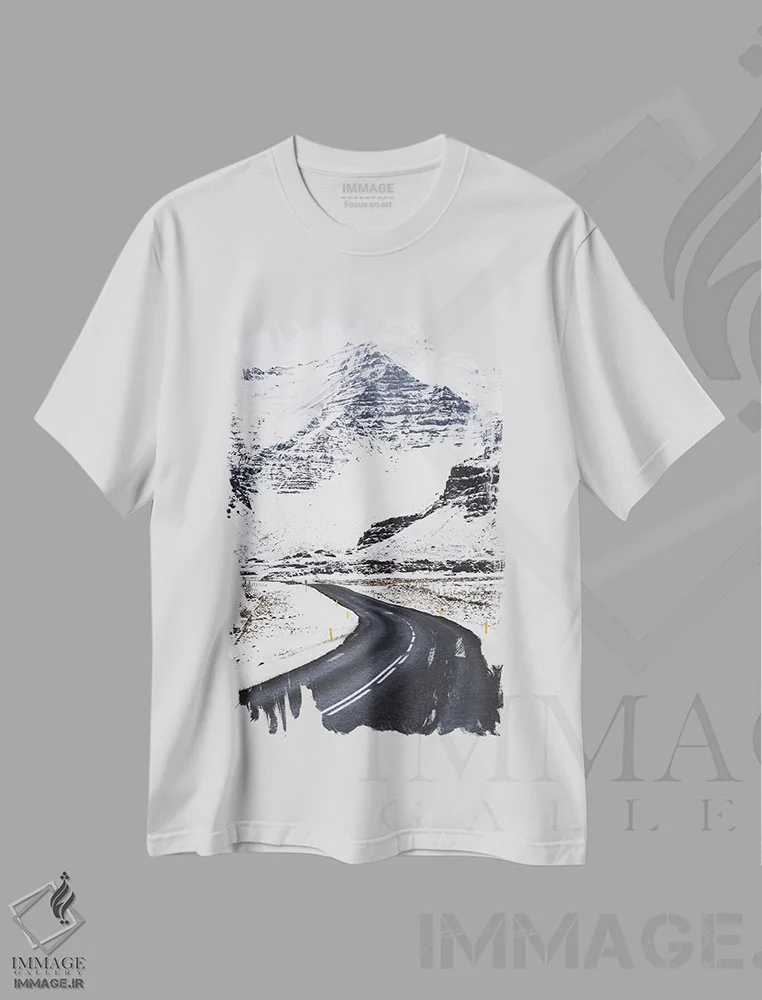 تیشرت سفید طرح دار جاده زمستانی ایسلند، مدیوم اثر جیمز وودیکا | immage.ir
