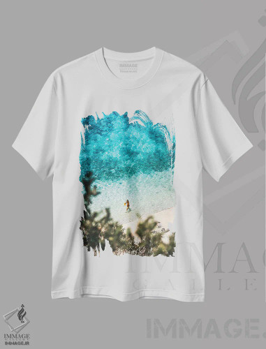 تیشرت سفید طرح دار شنایر تنها با مایو در ساحل گرمسیری، مدیوم اثر جیمز وودیکا | فروشگاه ایماژ