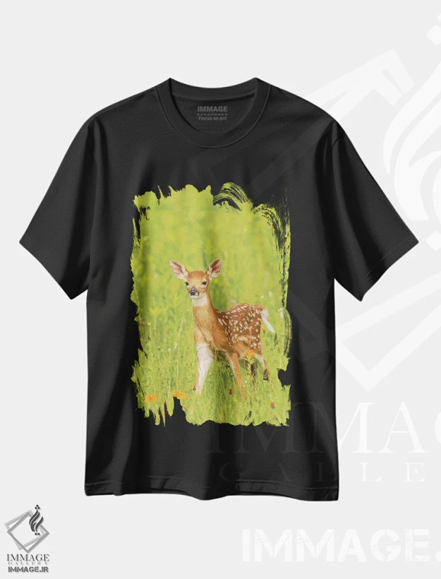 تیشرت مشکی طرح دار شهرستان پاین. گوزن جوان در اسارت، مدیوم اثر جینز گالری | فروشگاه ایماژ