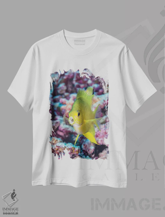 تیشرت سفید طرح دار فیجی. نمای نزدیک ماهی زرد رنگ کروم، مدیوم اثر جینز گالری | فروشگاه ایماژ