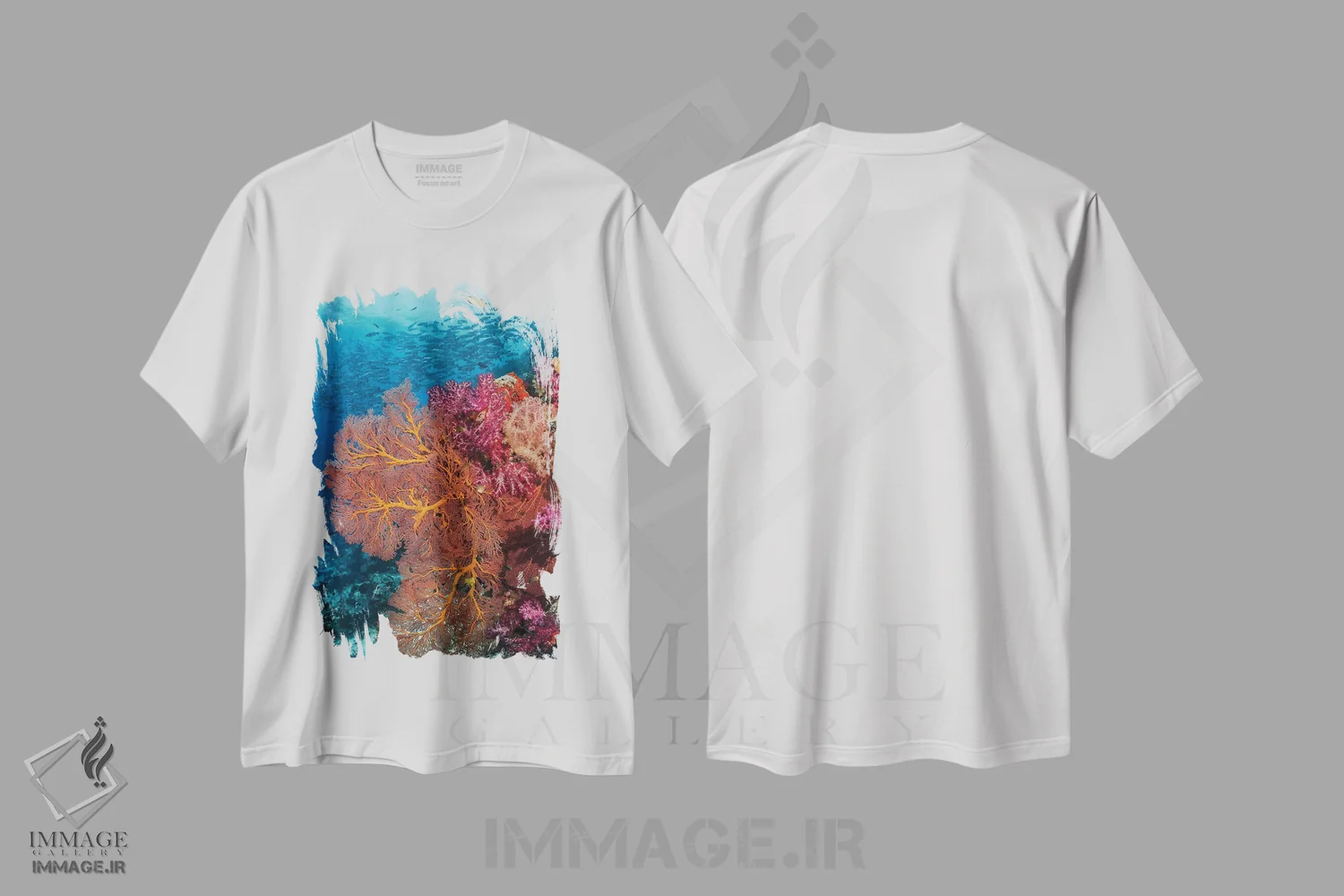 تیشرت سفید طرح دار فیجی. ماهی ها و صخره مرجانی، مدیوم اثر جینز گالری | immage.ir