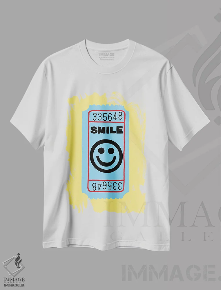 تیشرت سفید طرح دار بلیط لبخند، تزئینی اثر جیمی متز | immage.ir