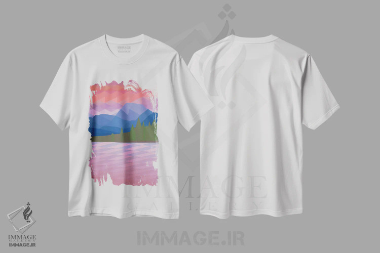 تیشرت سفید طرح دار کوه های صورتی، دکور کلبه و لژ اثر جون یونگجین | فروشگاه ایماژ