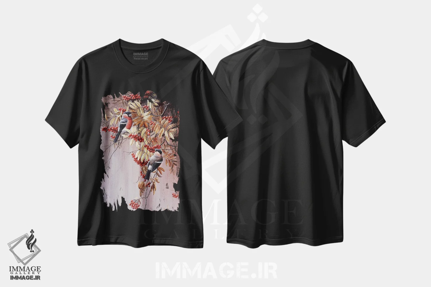 تیشرت مشکی طرح دار فنچ بول، دکور کلبه و لژ اثر جرمی پاول | immage.ir