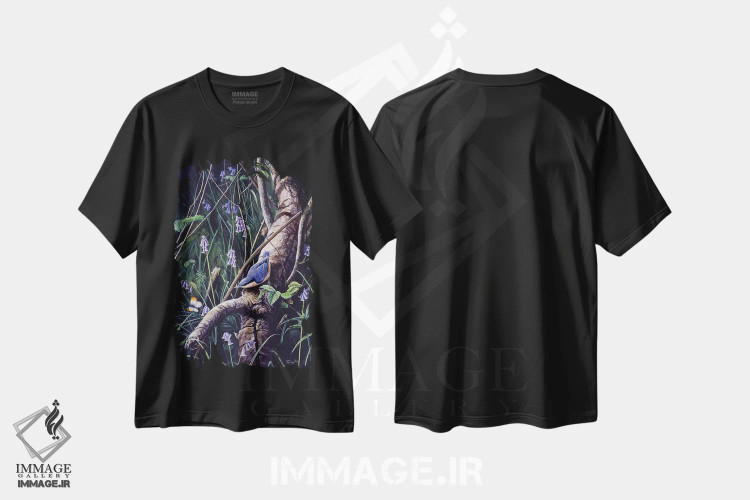 تیشرت مشکی طرح دار غم های بهاری، دکور کلبه و لژ اثر جرمی پاول | immage.ir