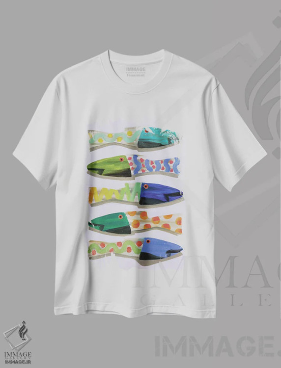 تیشرت سفید طرح دار ماهی چوبی، تزئینی اثر جنی وستنهوفر | فروشگاه ایماژ
