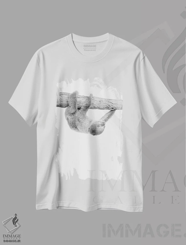 تیشرت سفید طرح دار تنبل کوچولو III، هنر دیجیتال سیاه و سفید اثر کیمبرلی آلن | immage.ir