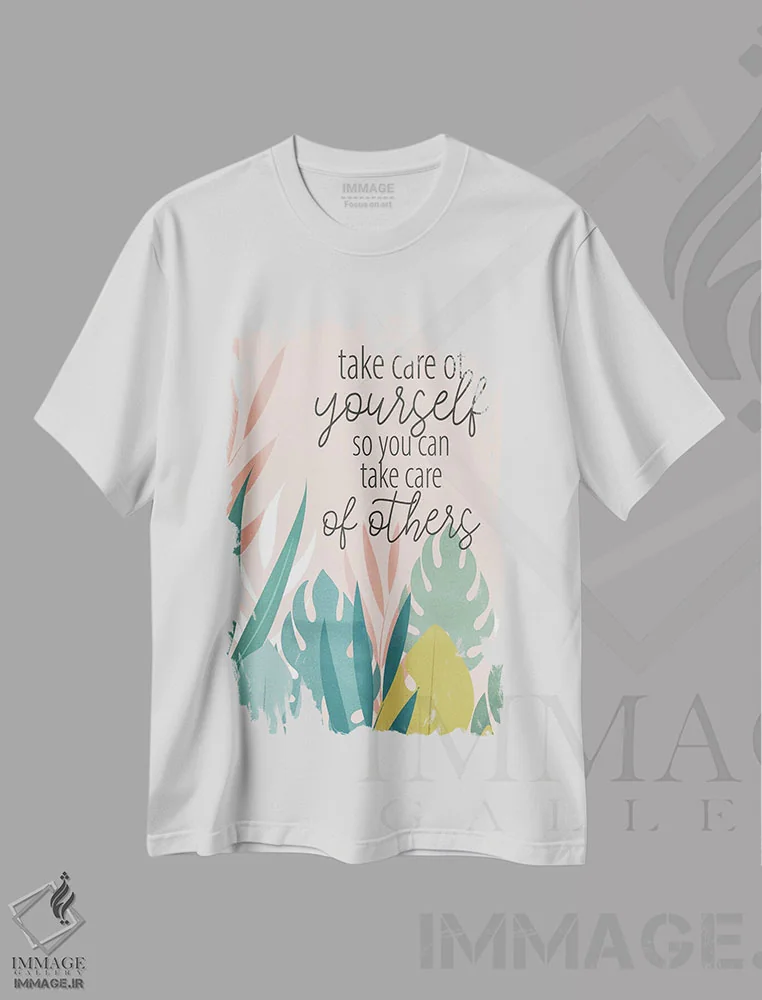 تیشرت سفید طرح دار مراقب خودت باش، دکور بوهمی اثر کیمبرلی آلن | immage.ir