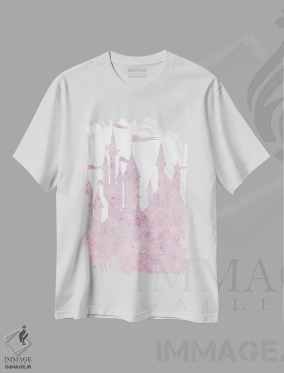 تیشرت سفید طرح دار یک پرنسس واقعی ۱، تزئینی اثر کیمبرلی آلن | immage.ir