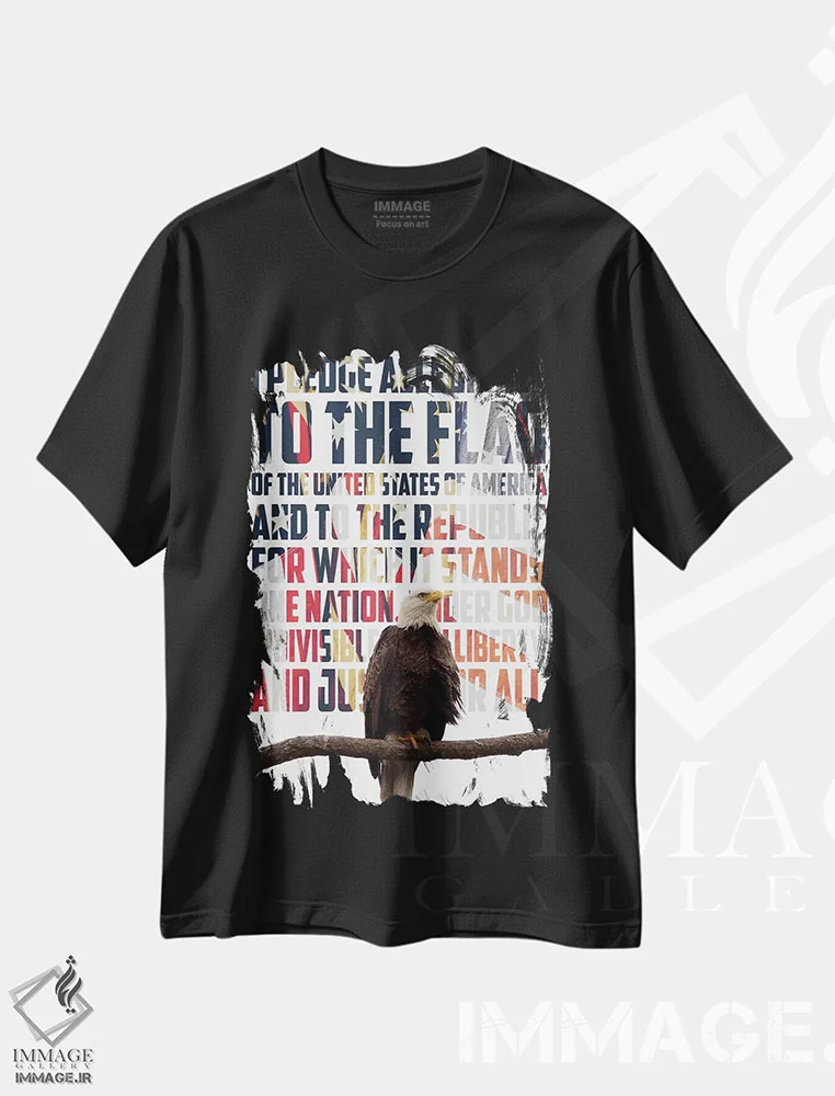 تیشرت مشکی طرح دار سوگند وفاداری، دکور آمریکایی اثر کتی منسفیلد | immage.ir