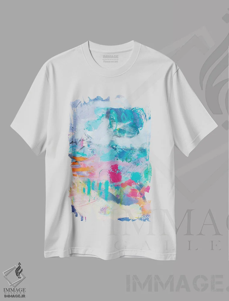 تیشرت سفید طرح دار آفرینش های خود را در آغوش بگیر اثر کری مک کیب | فروشگاه ایماژ