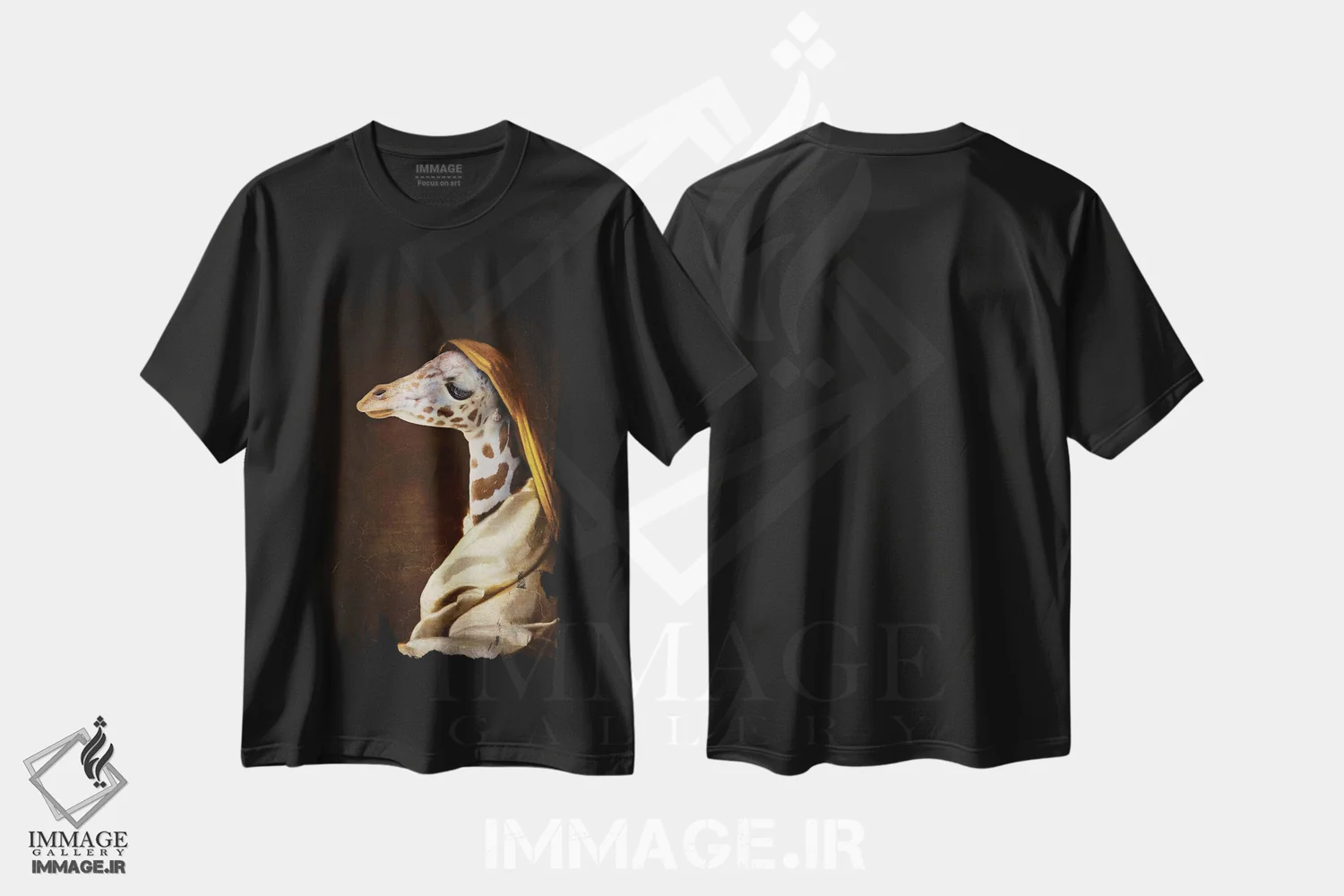 تیشرت مشکی طرح دار پرتره زرافه جوان، هنر دیجیتال اثر کارن بورک | فروشگاه ایماژ