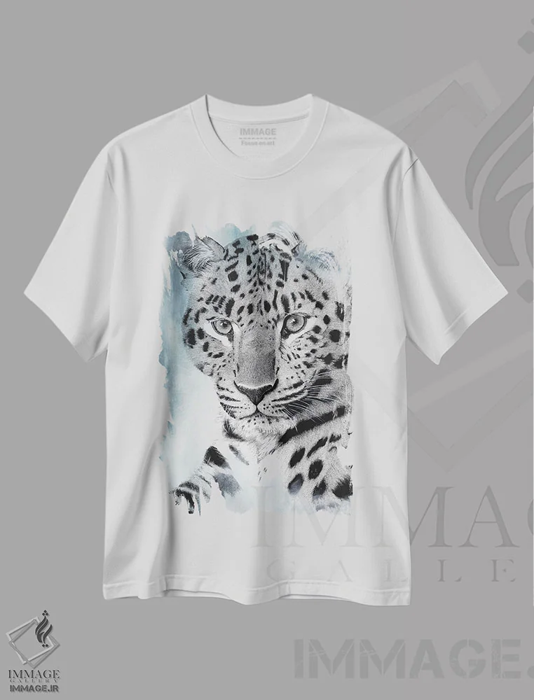 تیشرت سفید طرح دار گربه سان بزرگ خیال انگیز، دکور معاصر اثر کلسی امبلو | فروشگاه ایماژ