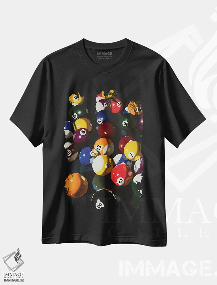 تیشرت مشکی طرح دار توپ های بیلیارد، هنر فاخر معاصر اثر کارن بودن | فروشگاه ایماژ