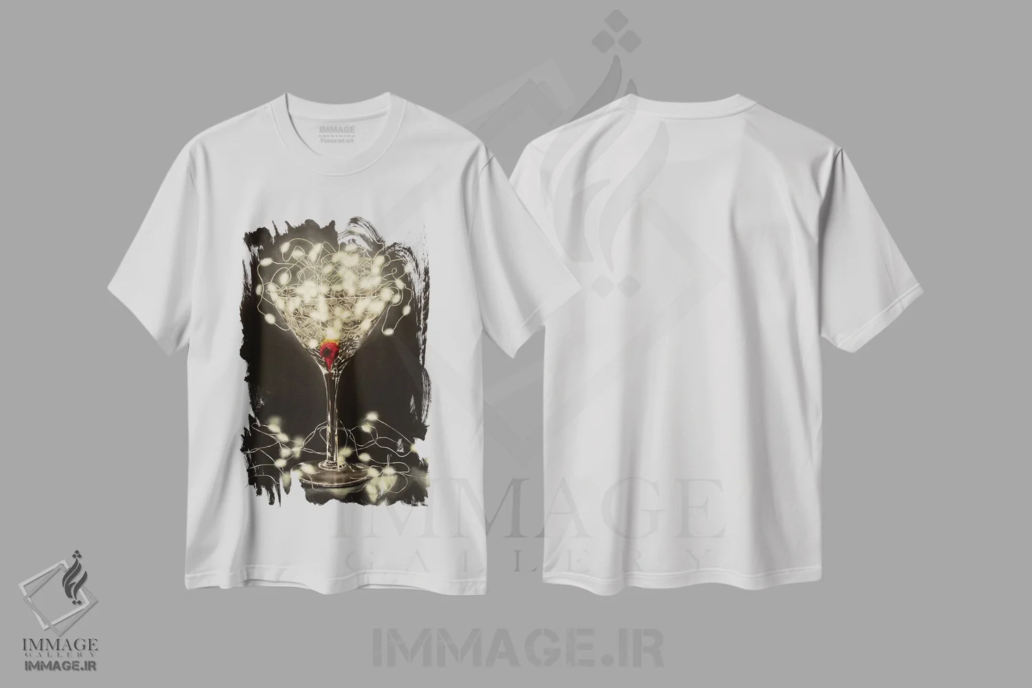 تیشرت سفید طرح دار مارتینی سبک، هنر فاخر معاصر اثر کارن بودن | immage.ir