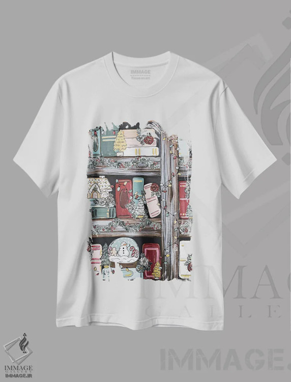 تیشرت سفید طرح دار قفسه کتاب کریسمسی، دکور تعطیلات اثر کیتی برایانت | فروشگاه ایماژ