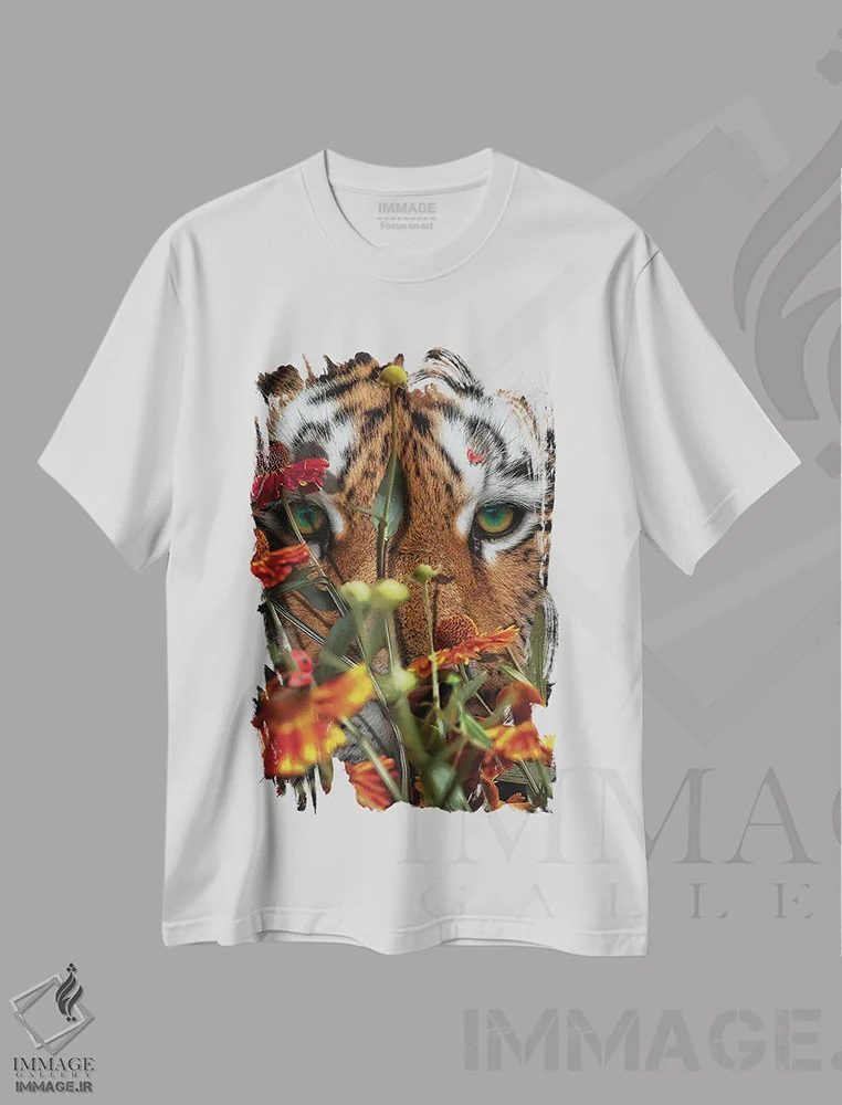 تیشرت سفید طرح دار محکوم کردن، عکاسی ترکیبی اثر کارن کانتوک | immage.ir