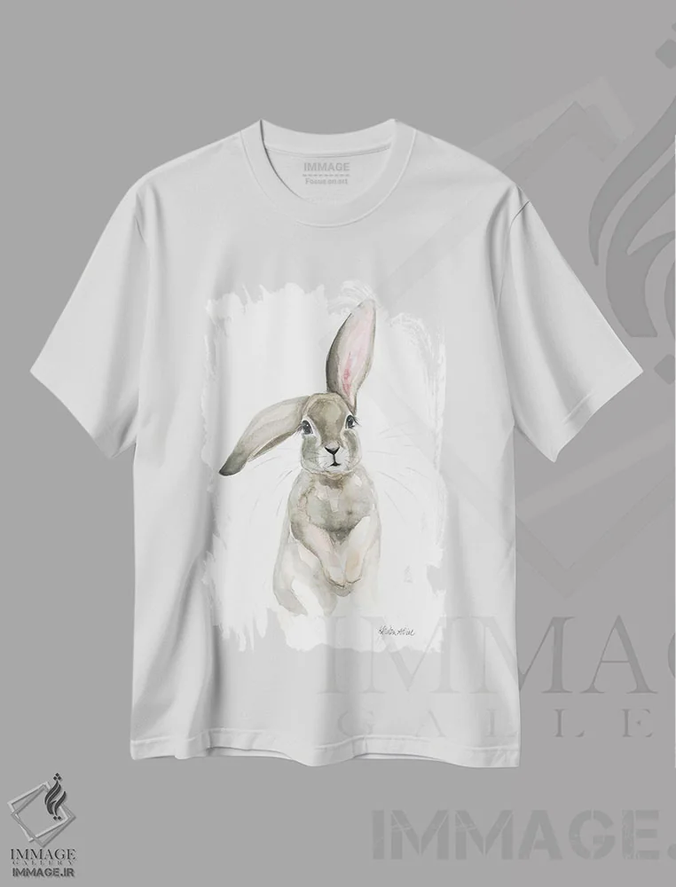 تیشرت سفید طرح دار گوش دراز، دکور معاصر اثر کیرستن دیل | immage.ir