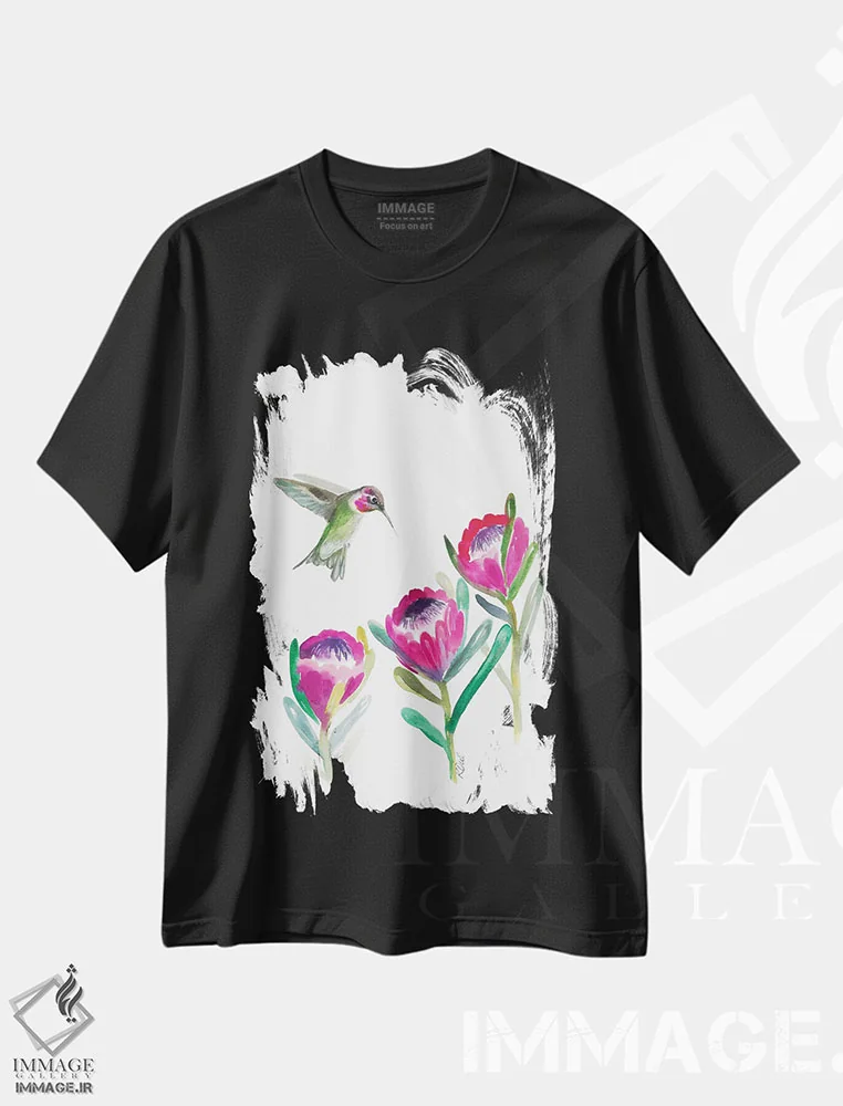 تیشرت مشکی طرح دار مرغ مگس خوار گلدار، دکور معاصر اثر کیرستن دیل | فروشگاه ایماژ