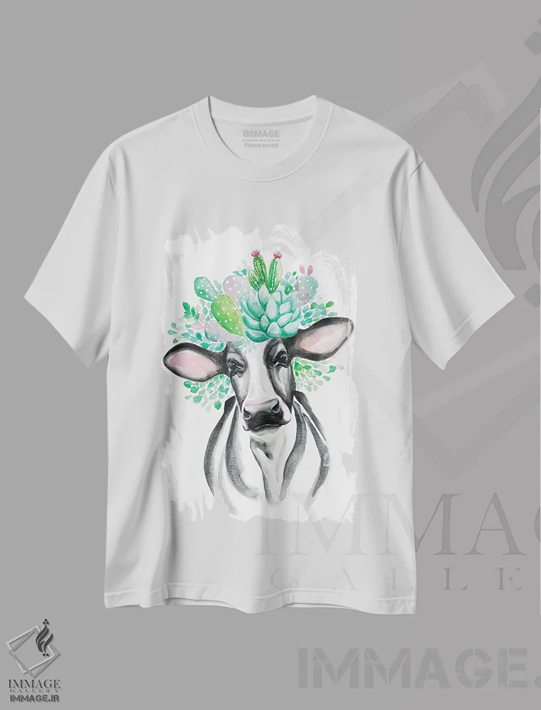 تیشرت سفید طرح دار گاو کاکتوسی، دکور معاصر اثر کیرستن دیل | immage.ir