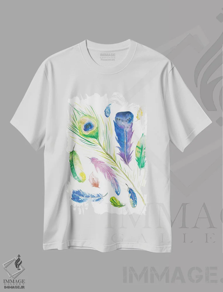 تیشرت سفید طرح دار پرها، دکور بوهمی اثر کیرستن دیل | فروشگاه ایماژ