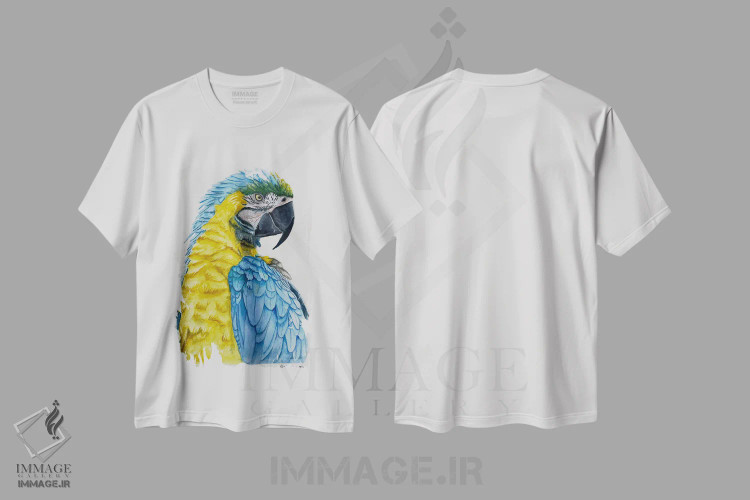 تیشرت سفید طرح دار طوطی آبی و زرد، مدیوم اثر لوسیا کازاردووا | immage.ir
