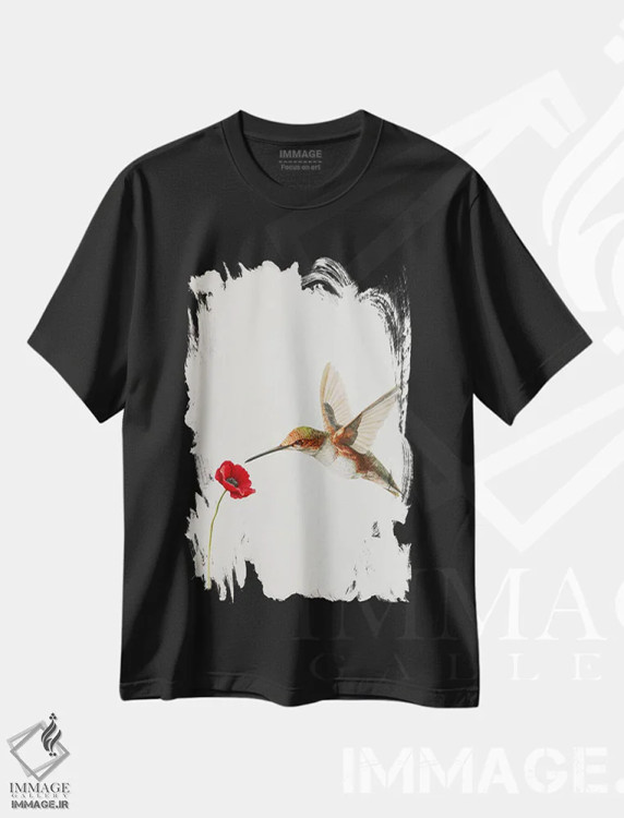 تیشرت مشکی طرح دار مرغ مگس خوار با گل شقایق، دکور معاصر اثر کارینا دانیلچوک | immage.ir