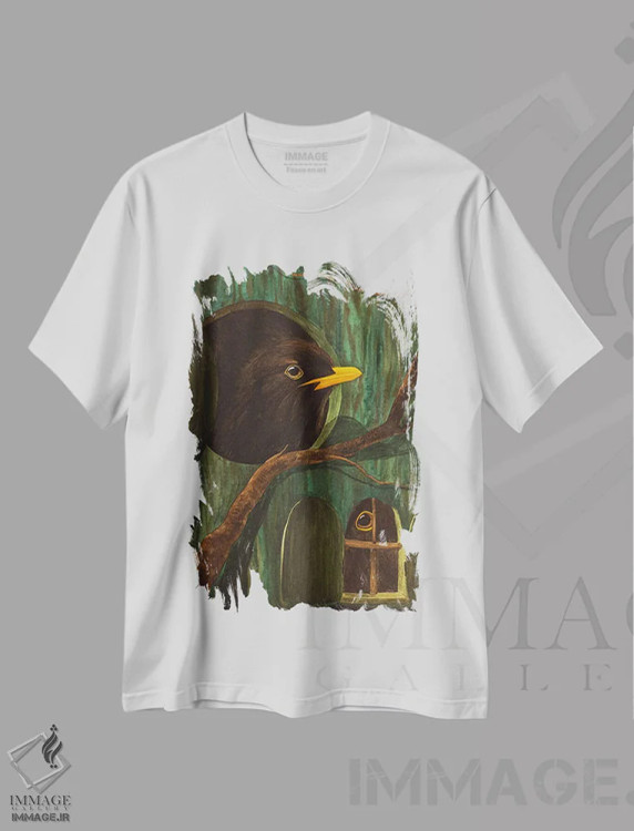 تیشرت سفید طرح دار خانه درختی با توکاها، دکور معاصر اثر کارینا دانیلچوک | فروشگاه ایماژ