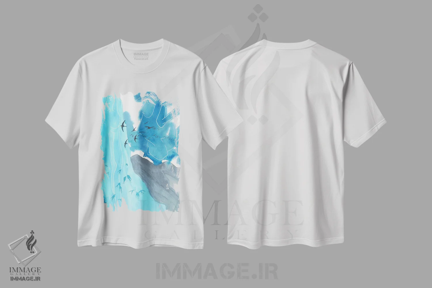 تیشرت سفید طرح دار پرستوها در آلپ ۱۹۷۴، مدیوم اثر کارینا دانیلچوک | فروشگاه ایماژ