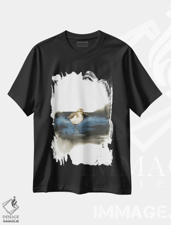 تیشرت مشکی طرح دار رودخانه سیاه، مدیوم اثر کارینا دانیلچوک | فروشگاه ایماژ