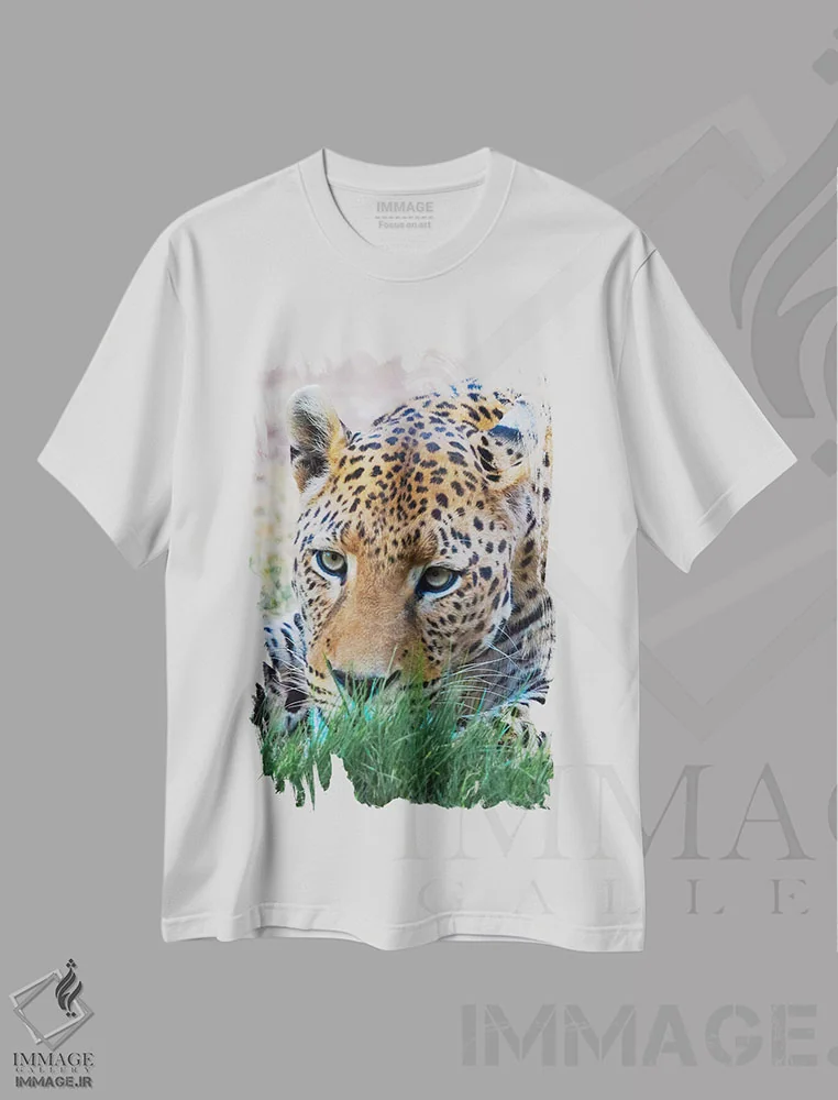 تیشرت سفید طرح دار آثار کرن سو - immage.ir