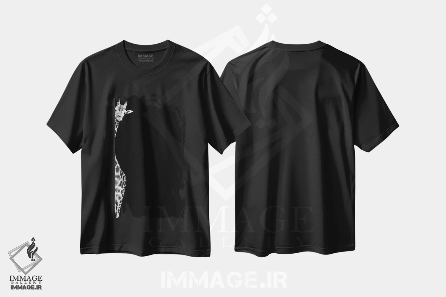 تیشرت مشکی طرح دار سلام!، عکاسی سیاه و سفید اثر کاترین فدرر | immage.ir