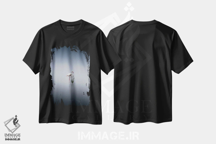 تیشرت مشکی طرح دار لحظه را نگه دار، عکاسی ترکیبی اثر کاترین فدرر | فروشگاه ایماژ