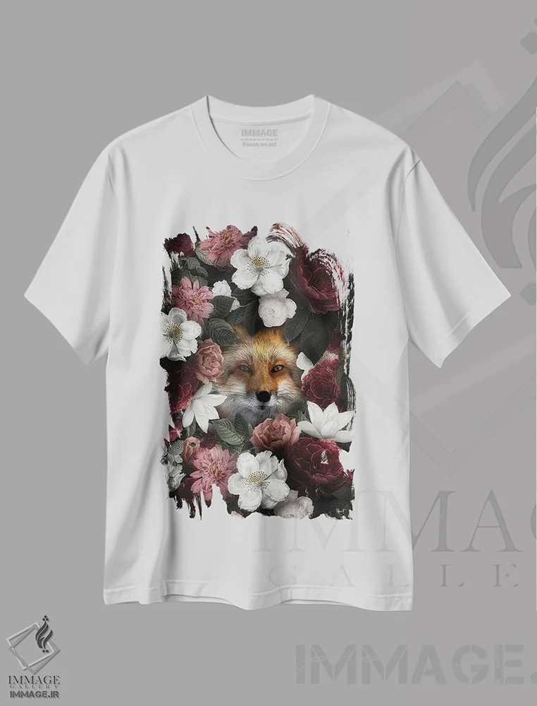 تیشرت سفید طرح دار روباه گل دار، عکاسی ترکیبی اثر کاترین فدرر | فروشگاه ایماژ