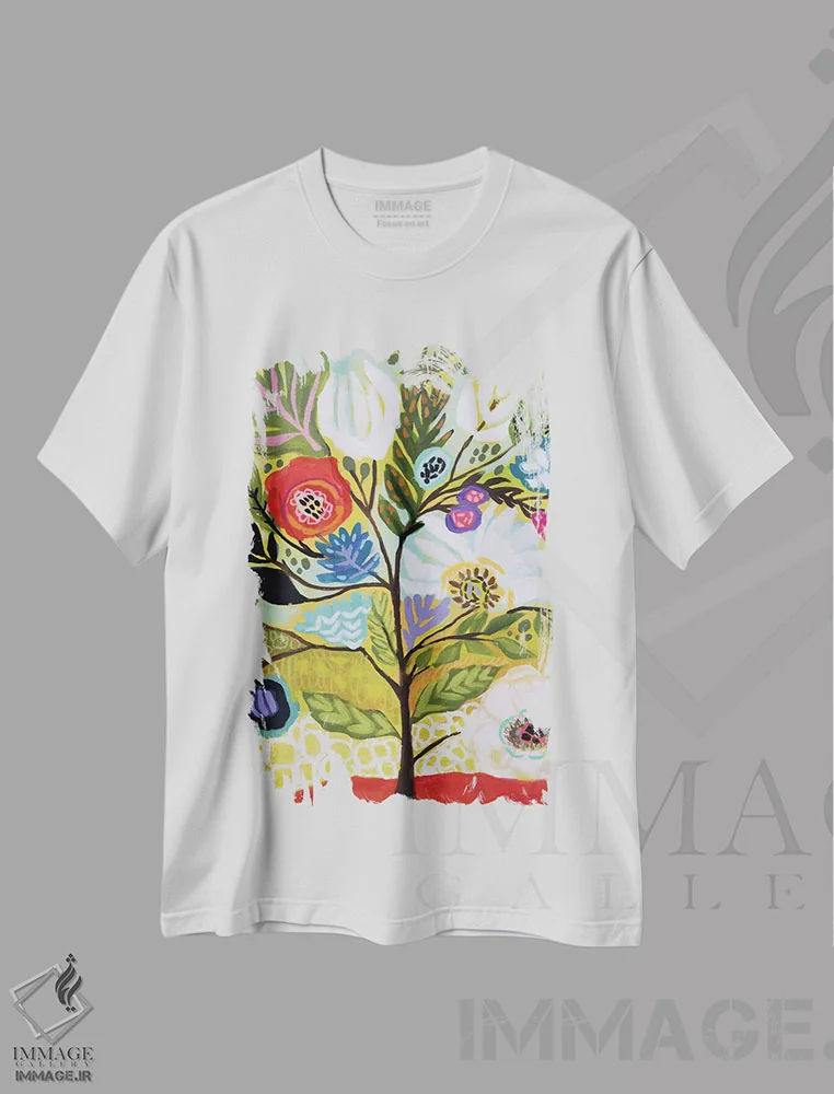 تیشرت سفید طرح دار درخت گل ۱، دکور بوهمی اثر کارن فیلدز | immage.ir