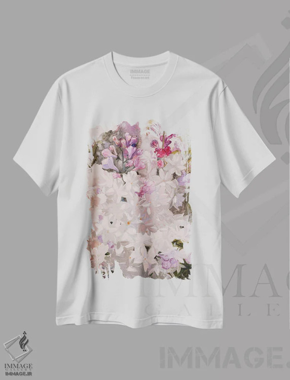 تیشرت سفید طرح دار یاس بنفش، هنر فاخر معاصر اثر خانلار اسدالله یف | فروشگاه ایماژ