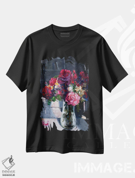تیشرت مشکی طرح دار گل ها در گلدان، هنر فاخر معاصر اثر خانلار اسدالله یف | immage.ir