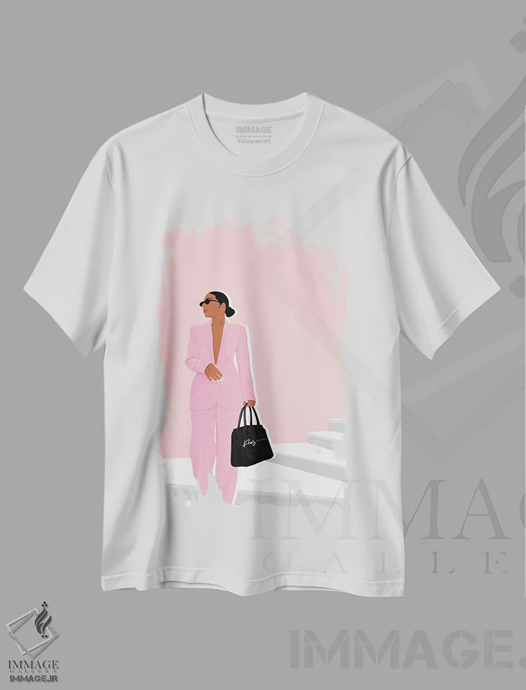 تیشرت سفید طرح دار دختر رئیس، باربیکور اثر خیا اِی | immage.ir