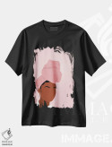 تیشرت مشکی طرح دار دختر روی جلد، هنر دیجیتال اثر خیا اِی | فروشگاه ایماژ