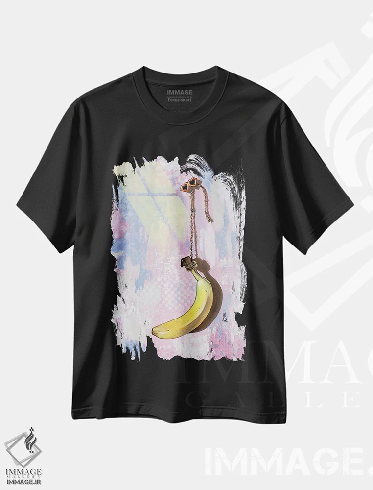 تیشرت مشکی طرح دار دریافت کمک هزینه، هنر فاخر کلاسیک اثر کِی. آرتور | فروشگاه ایماژ
