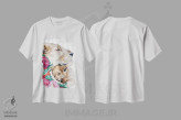 تیشرت سفید طرح دار خانواده شیر، تزئینی اثر کایرا بالان | immage.ir