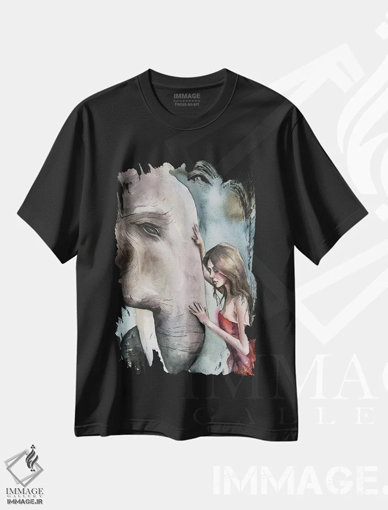 تیشرت مشکی طرح دار دختر با فیل، مدیوم اثر کایرا بالان | فروشگاه ایماژ