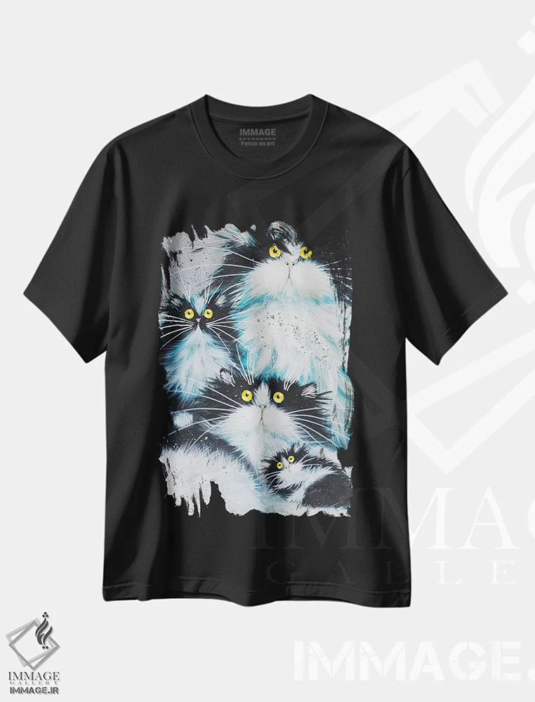 تیشرت مشکی طرح دار خانواده پشمالو اثر کیم هاسکینز | فروشگاه ایماژ