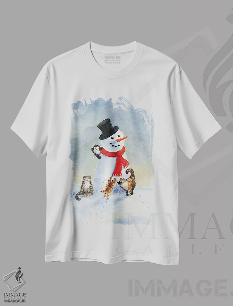 تیشرت سفید طرح دار گربه های برفی، دکور تعطیلات اثر کیم هاسکینز | فروشگاه ایماژ