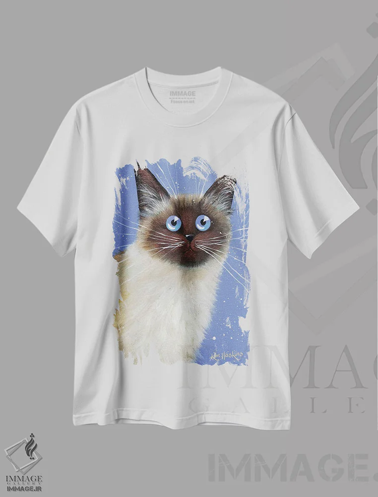 تیشرت سفید طرح دار کابوس آبی اثر کیم هاسکینز | immage.ir